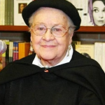 La ilustre poeta y periodista colombiana Maruja Vieira deja este mundo a los 100 años, tras una vida dedicada a la literatura y la lucha por los derechos de las mujeres.