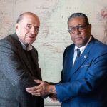 El canciller Álvaro Leyva Durán se reunió con el encargado de negocios de Haití en Colombia, Pierre Philippe Brunet, para conversar distintos temas que competen a ambos países.