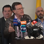 Los sindicatos revelaron su primera oferta, donde pidieron un incremento del 18%, colocando sobre la mesa la primera cifra en la mesa de concertación.