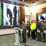 En coordinación con INPEC lideramos ofensiva nacional contra la extorsión: intervenimos 18 centros carcelarios, capturamos 30 integrantes de la estructura criminal ‘Satanás’ e incautamos 577 celulares, 709 simcard, 458 armas cortopunzantes y 9 kilos de estupefacientes. Foto Policía de Colombia