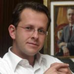 Andrés Felipe Arias, exfuncionario del Gobierno del expresidente Álvaro Uribe, deberá pagar una caución de quince salarios mínimos para recibir la boleta de libertad.