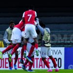 Independiente Santa Fe venció 3-1 a Envigado por la fecha 2 de la Liga colombiana. El cuadro capitalino ya se había estrenado con victoria en el certamen por la mínima diferencia frente a Deportivo Pasto en calidad de visita. Foto Dimayor