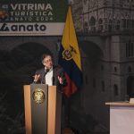 “No podemos llegar a 10 millones de turistas como nos proponemos si no disminuye la conflictividad violenta armada y la inseguridad”, dijo el jefe de Estado durante la versión 43 de la Vitrina de Anato que se inauguró hoy en Bogotá. Foto Presidencia