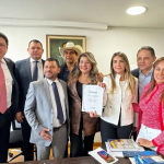 Siete senadores radican ponencia de archivo de reforma a la salud.