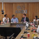 En Comité de Laboralistas de la ANDI, conversando con el Viceministro de Relaciones Laborales,Edwin Palma