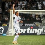 Carlos Bacca de Junior celebra un gol este miércoles, en un partido de la fase de grupos de la Copa Libertadores entre Botafogo y Junior en el estadio Olímpico Nilton Santos de Río en Janeiro (Brasil). Foto CONMEBOL