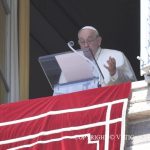 Al final del Regina Caeli, el Papa Francisco expresó su dolor y preocupación por los ataques de Irán contra Israel y pidió que se detenga toda acción «que pueda alimentar una espiral de violencia»