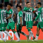 Juan Felipe Aguirre jugador del Atlético Nacional celebra después de anotar el  gol de su equipo durante partido entre Atlético Nacional y el Deportes Tolima por la fecha 19 como parte de la Liga BetPlay DIMAYOR I 2024 jugado en el estadio Atanasio Girardot de la ciudad de Medellín. Foto: VizzorImage / Jaime Jaramillo / Contribuidor