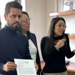 Los representantes Martha Alfonso y Alfredo Mondragón radican la ponencia de la reforma pensional Foto AlfreMondragon