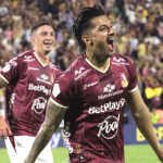 Este domingo se disputará el último partido del Grupo B de los cuadrangulares semifinales de la Liga Colombiana 2024-I, Deportes Tolima recibe en el Manuel Murillo Toro de Ibagué a Independiente Santa Fe, entre estos dos equipos se definirá el finalista de esta serie.