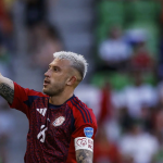 La selección de Costa Rica, pese a vencer hoy 2-1 a Paraguay, quedó eliminada de la Copa América de fútbol al concluir tercera en su grupo D.