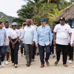 Cancilleres de Colombia y Panamá llegaron a Capurganá, corregimiento de Acandí, en Chocó, para conocer de cerca la realidad de la migración por el sector del Darién.