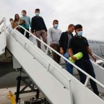 La canciller de Colombia, Laura Sarabia, informó hoy que desde el pasado 26 de enero regresaron a este país más de dos mil 200 personas deportadas por Estados Unidos.