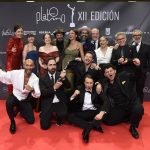 El equipo de Cien años de soledad, serie que se ha alzado con 3 galardones a Mejor serie, Mejor Interpretación Masculina (Claudio Cataño) y Mejor Interpretación Masculina de Reparto en Serie (Jairo Camargo)