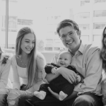 Miguel Uribe y sus Familia