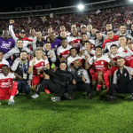 Santa Fe buscará obtener una ventaja crucial en la final de la Liga Betplay 2025-I cuando se enfrente a Independiente Medellín en el partido de ida el martes 24 de junio a las 7:30 p.m.Foto@santafe_oficial Instagram