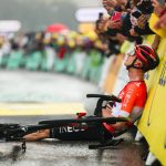 Thymen Arensman, del equipo Ineos, ganó la etapa 19 del Tour de Francia 2025 en La Plagne.
