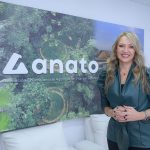 "A diferencia de otros países, el nuestro continúa avanzando con un trabajo público privado, consolidando su compromiso con el empleo, la calidad del servicio, la innovación y la generación de oportunidades en las regiones", destacó Paula Cortés Calle, presidente ejecutiva de ANATO.