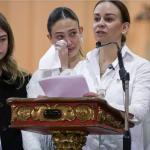 María Claudia Tarazona se despidió de su esposo Miguel Uribe Turbay con un conmovedor discurso.