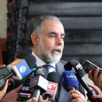 El ministro del Interior, Armando Benedetti, aseguró que denunciará a los alcaldes de las ciudades que decidieron viajar a los Estados Unidos sin la autorización del presidente de la República.
