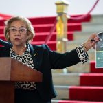 La canciller de Colombia, Rosa Yolanda Villavicencio, afirmó hoy que su país ejecuta una política holística, integral y multisectorial contra las drogas cuya eficacia, según calificó, resulta evidente en la actualidad.