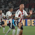 El partido entre Junior y Atlético Nacional terminó con un marcador de 2-1 a favor del Junior. El encuentro, correspondiente a la fecha 4 del cuadrangular A de la Liga BetPlay 2025-II,@JuniorClubSA