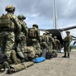 Sigue secuestro de militares por la comunidad/Foto Ejército