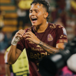 Deportes Tolima derrotó 2-0 a Alianza Valledupar en un partido disputado en el estadio Manuel Murillo Toro, con el equipo de Lucas González mostrando solidez defensiva y eficacia en ataque.