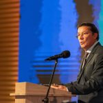 Durante la gala de la entrega de los Premios de Periodismo del Círculo de Periodistas de Bogotá (CPB), el registrador nacional, Hernán Penagos, aseguró que el ejercicio periodístico es determinante para la democracia. Foto Registraduria