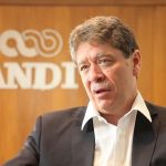 La Andi afirmó que si se decreta este nuevo impuesto, en el marco de la crisis por las lluvias, sería un golpe a la inversión y a la decisión de las empresas de tener recursos en Colombia. El Gobierno busca poner impuestos a más de 15.000 grandes empresas.