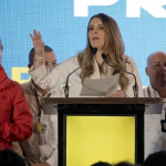 Paloma Valencia, del partido Centro Democrático, es la candidata ganadora de la Gran Consulta por Colombia, en la cual se disputaba su participación en las elecciones presidenciales con otros ocho candidatos de la derecha política