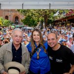 la candidata del Centro Democrático, Paloma Valencia, estuvo en el municipio de Jericó, Antioquia, acompañada por el expresidente Álvaro Uribe, donde visitaron el convento Clarisas, asistieron a una misa y posteriormente la candidata participó en un encuentro con la comunidad en el Parque Principal del municipio, donde anunció su compromiso de combatir la extorsión y el microtráfico en las calles de llegar a la presidencia.