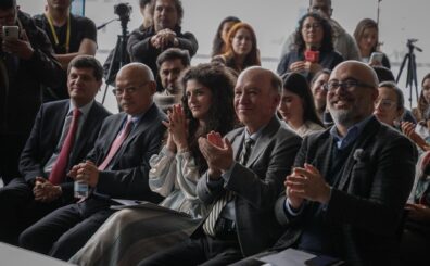 Según Andrés López, presidente de Corferias: “No hay un solo evento en la región, en Latinoamérica, que sea capaz de congregar 2000 eventos en 14 días. ¿Qué esperamos de esta edición? Seguir promoviendo la cultura de lectura”.