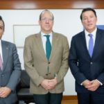 El registrador nacional del Estado Civil, Hernán Penagos, y el presidente del Consejo de Estado, Alberto Montaña Plata, suscribieron una prórroga por dos años al memorando de entendimiento celebrado el 2 de mayo de 2024