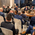 La decisión se adoptó en una reunión de bancada que lideró el expresidente César Gavira Trujillo.