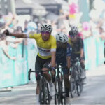 El colombiano César David Guavita (Team Best PC) resistió hoy el embate rival y se llevó el trofeo general individual de la V Edición de la Vuelta Bantrab 2026 en Guatemala.