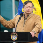 El presidente de Colombia, Gustavo Petro, reiteró hoy su rechazo a la posibilidad de una agresión armada contra Cuba durante un discurso pronunciado en la sede de esta capital de la Universidad Nacional.