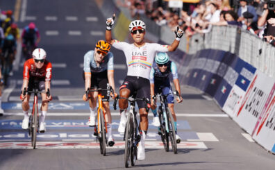 Ecuatoriano Jhonatan Narváez gana cuarta etapa del Giro de Italia