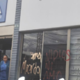 Encapuchados vandalizan sede del Partido MIRA en Bogotá