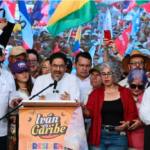De llegar a la Presidencia, prometió que encabezará un “gobierno de austeridad republicana” y aseguró que “quien debe ajustarse el cinturón es el Gobierno y no los ciudadanos”.