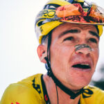 El ciclista estadounidense Sepp Kuss sorprendió hoy con su triunfo en la decimonovena etapa del Giro de Italia, con crono de 4:28:33 horas.