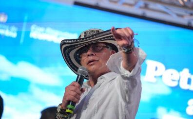 El presidente, Gustavo Petro, advirtió que si los adversarios ganan las elecciones regresara a las calles