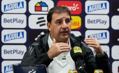 Lorenzo atendió a los medios de comunicación en conferencia de prensa. Durante la atención, el estratega analizó el partido amistoso de este domingo 7 de junio frente al combinado de Oriente Medio, detalló la preparación del equipo a pocos días del inicio de la Copa del Mundo y evaluó diversos aspectos futbolísticos de la selección.