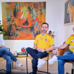 En entrevista con el director de Noticias RCN, José Manuel Acevedo y el candidato presidencial Abelardo de la Espriella .