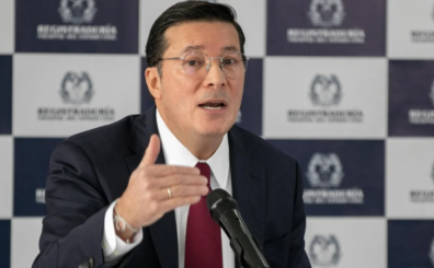 El registrador Hernán Penagos garantiza transparencia en elecciones 2026 y descarta aplazamiento. Seguridad y vigilancia reforzadas para proceso electoral. Foto Registraduría Nacional del Estado Civil