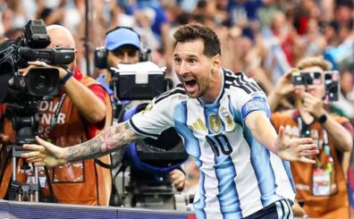 El astro internacional del fútbol Lionel Messi cumple hoy 39 años en pleno Mundial 2026, y anticipó el festejo con los únicos cinco goles de la Selección Argentina y nueve récords a los libros del balompié.