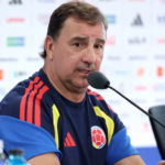 Pero Néstor Lorenzo, a horas del cruce de dieciseisavos de final ante Ghana, priorizó la cautela por encima del entusiasmo: "Agradezco el elogio pero prefiero no estar en ese sitio de favoritos