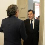 Se reúnen en la sede del Ministerio del Interior el ministro saliente, Armando Benedetti, y el ministro entrante, Rodrigo Lara. El encuentro se da en el marco del proceso de empalme de cara al cambio de gobierno