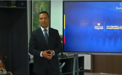 En medio de la transmisión de la rendición de cuentas 2026 del Ministerio de Defensa, el actual ministro, Pedro Arnulfo Sánchez, reconoció oficialmente la victoria de Abelardo De la Espriella como nuevo presidente de Colombia.