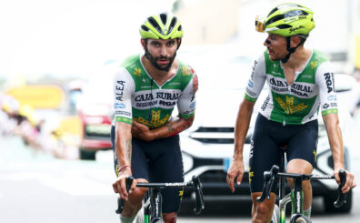 El ciclista colombiano Fernando Gaviria (Caja Rural-Seguros RGA) debió abandonar el Tour de Francia tras sufrir una violenta caída a aproximadamente 300 metros de la meta en la duodécima etapa